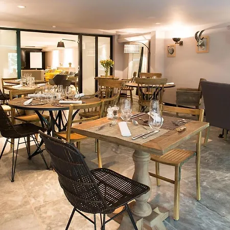 Chalet Chamoisbedrooms Nyaraló